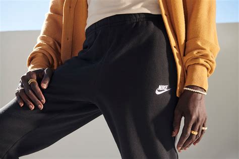 De beste zwarte Nike joggingbroeken voor dames